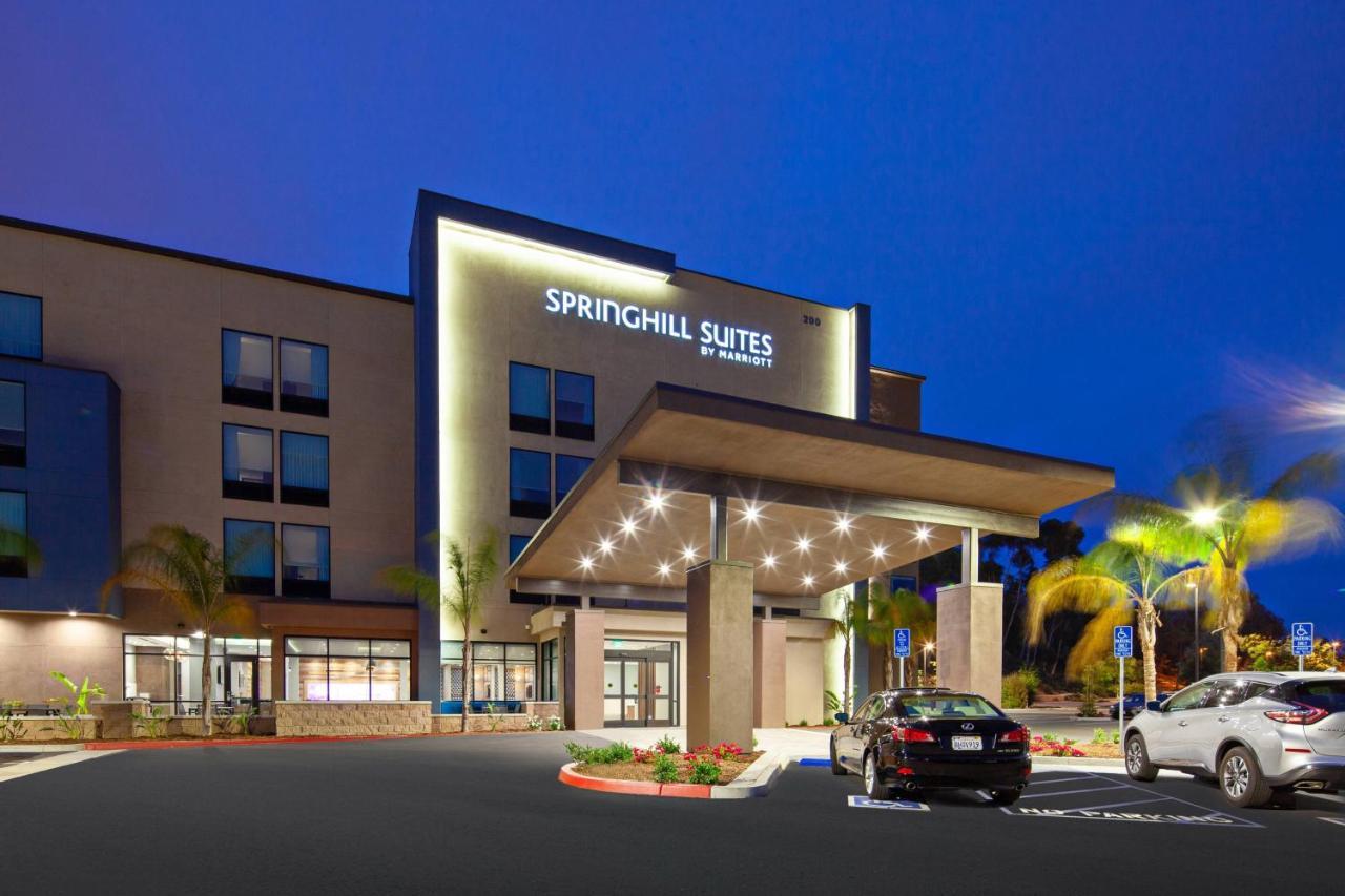 Springhill Suites By Marriott Escondido Downtown Exterior photo